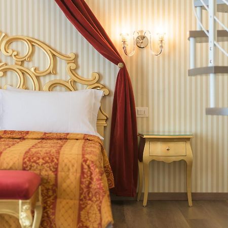 Regina Del Garda Suite Toscolano Maderno Ngoại thất bức ảnh