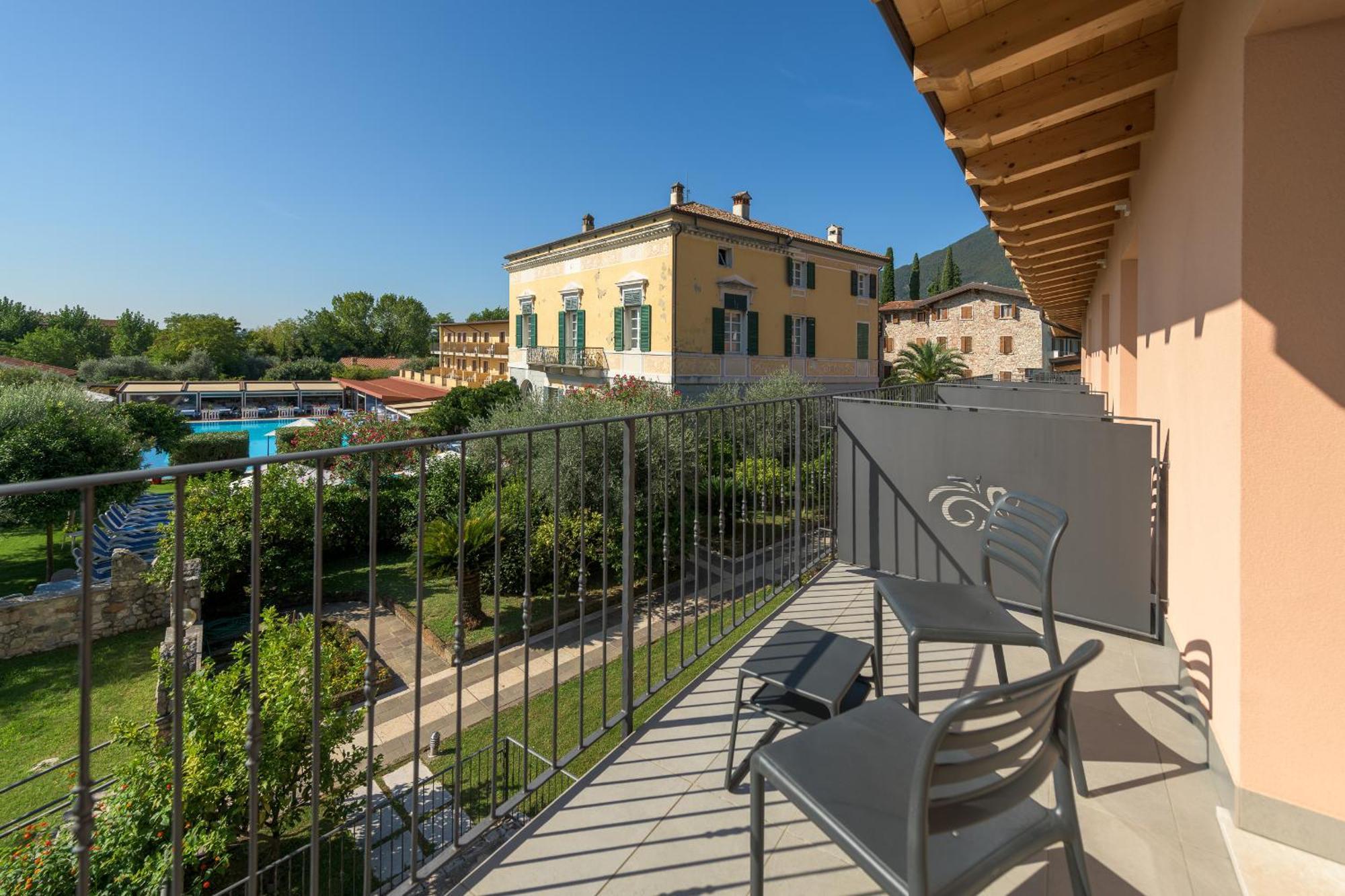 Regina Del Garda Suite Toscolano Maderno Ngoại thất bức ảnh